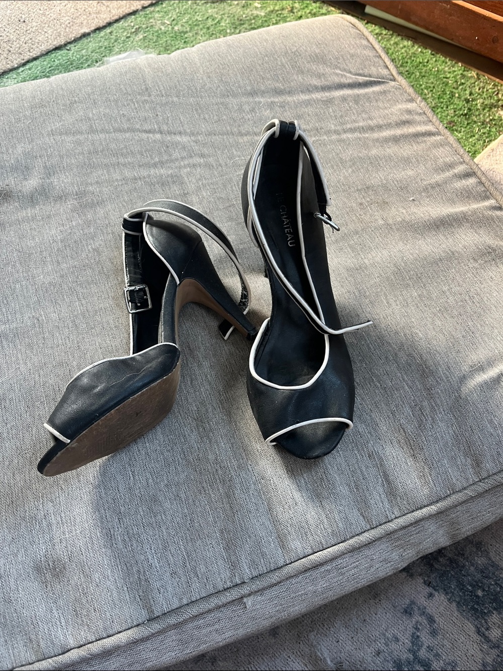 le chateau Black Peep-Toe Heels with White Piping and Ankle Strap